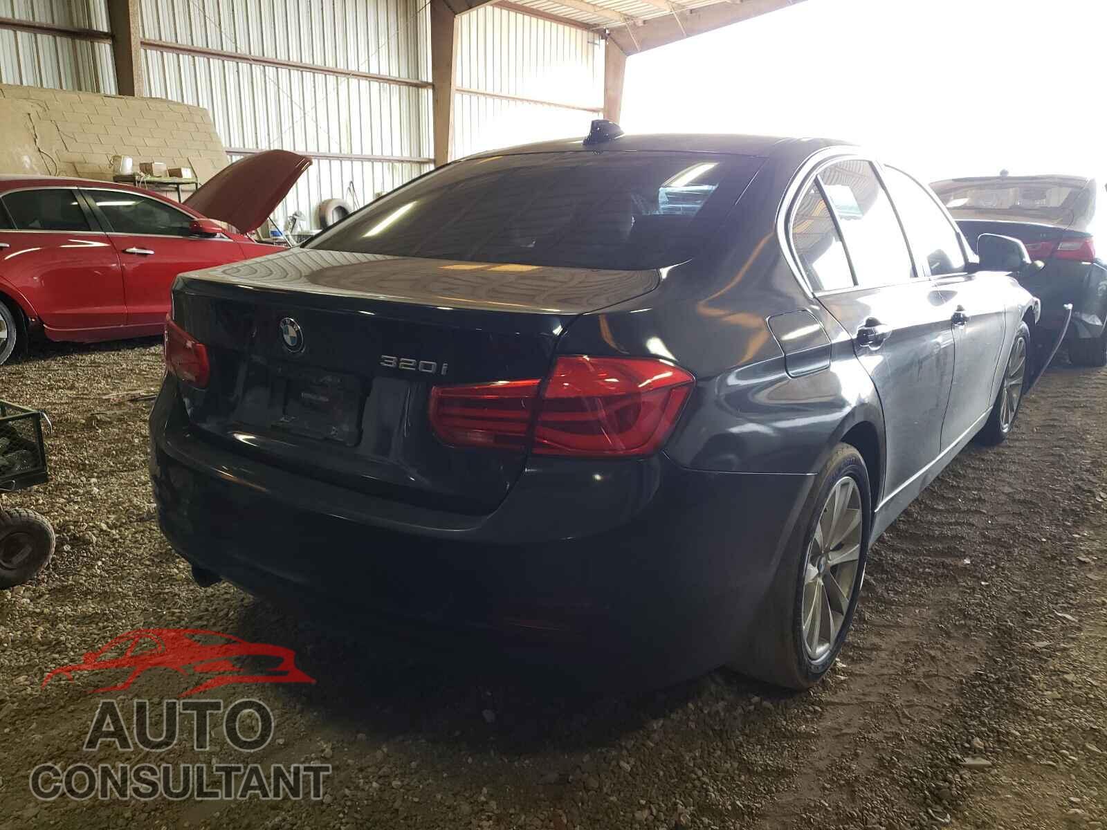 BMW 3 SERIES 2016 - WBA8E1G5XGNU10438