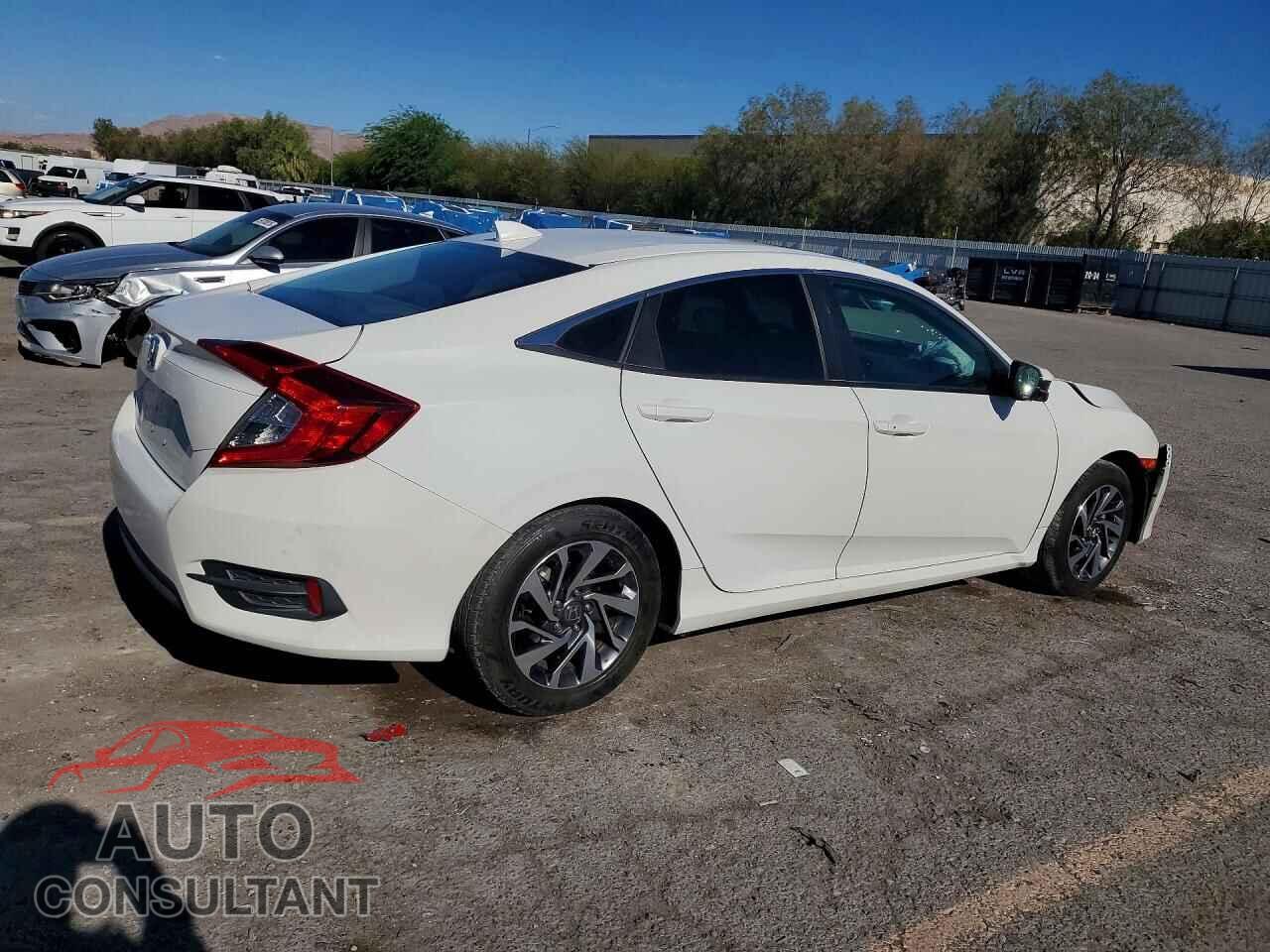 HONDA CIVIC 2018 - 2HGFC2F71JH577250