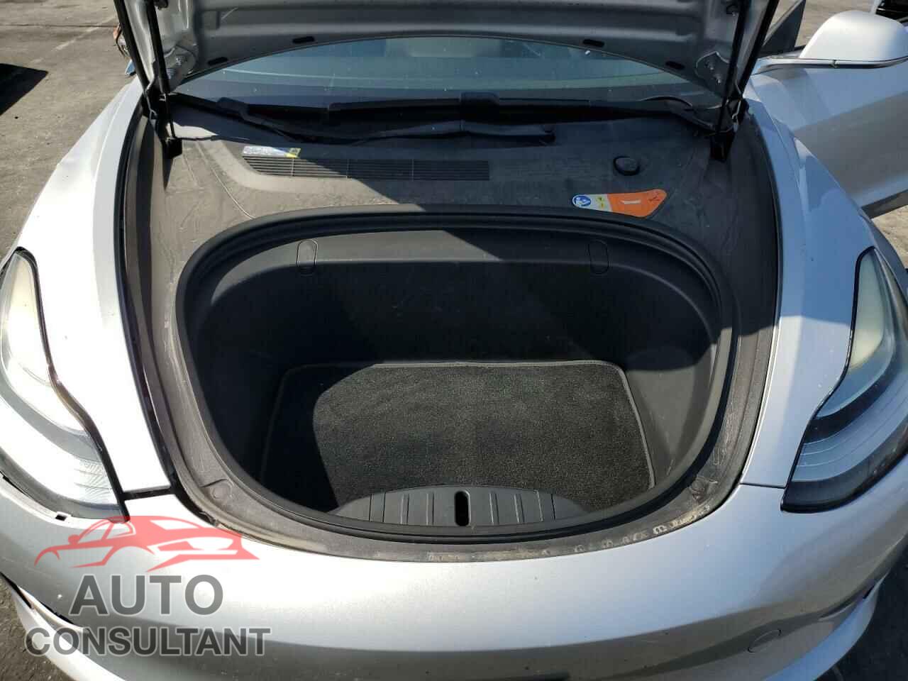 TESLA MODEL 3 2018 - 5YJ3E1EA6JF005289