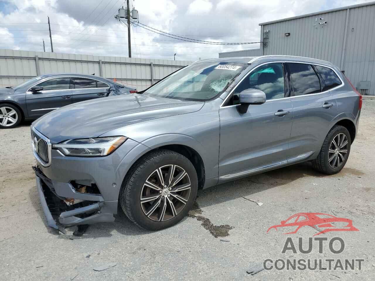 VOLVO XC60 2018 - YV4102RL7J1039979