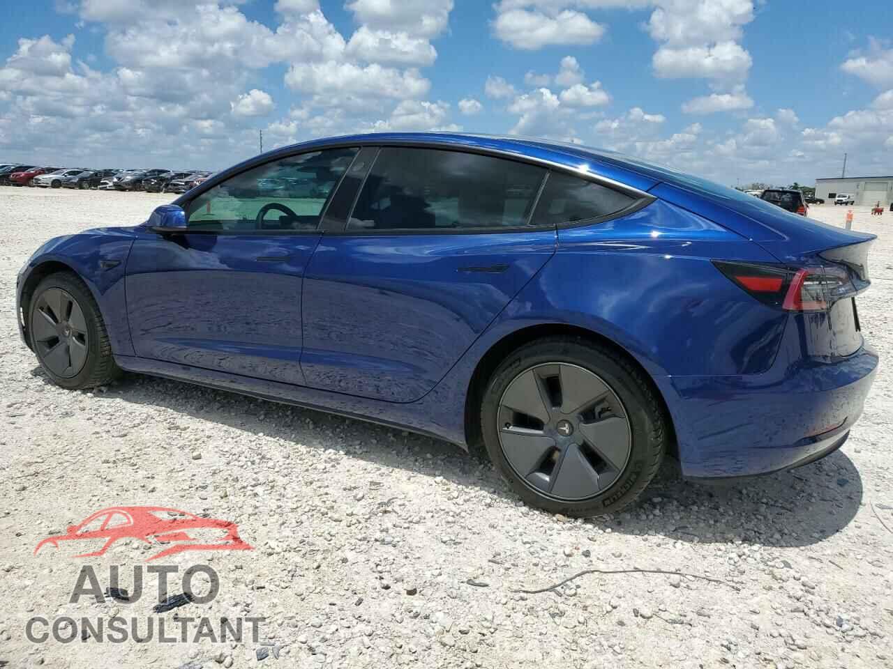TESLA MODEL 3 2021 - 5YJ3E1EA7MF092138