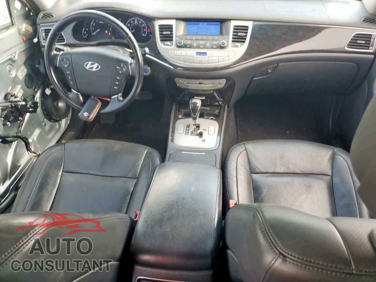 HYUNDAI GENESIS 2013 - KMHGC4DD4DU243086