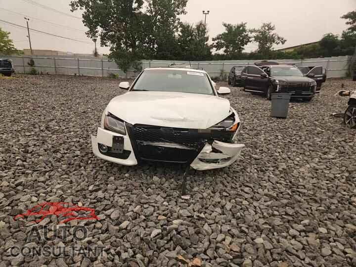 AUDI A5 2012 - WAULFAFR2CA005736