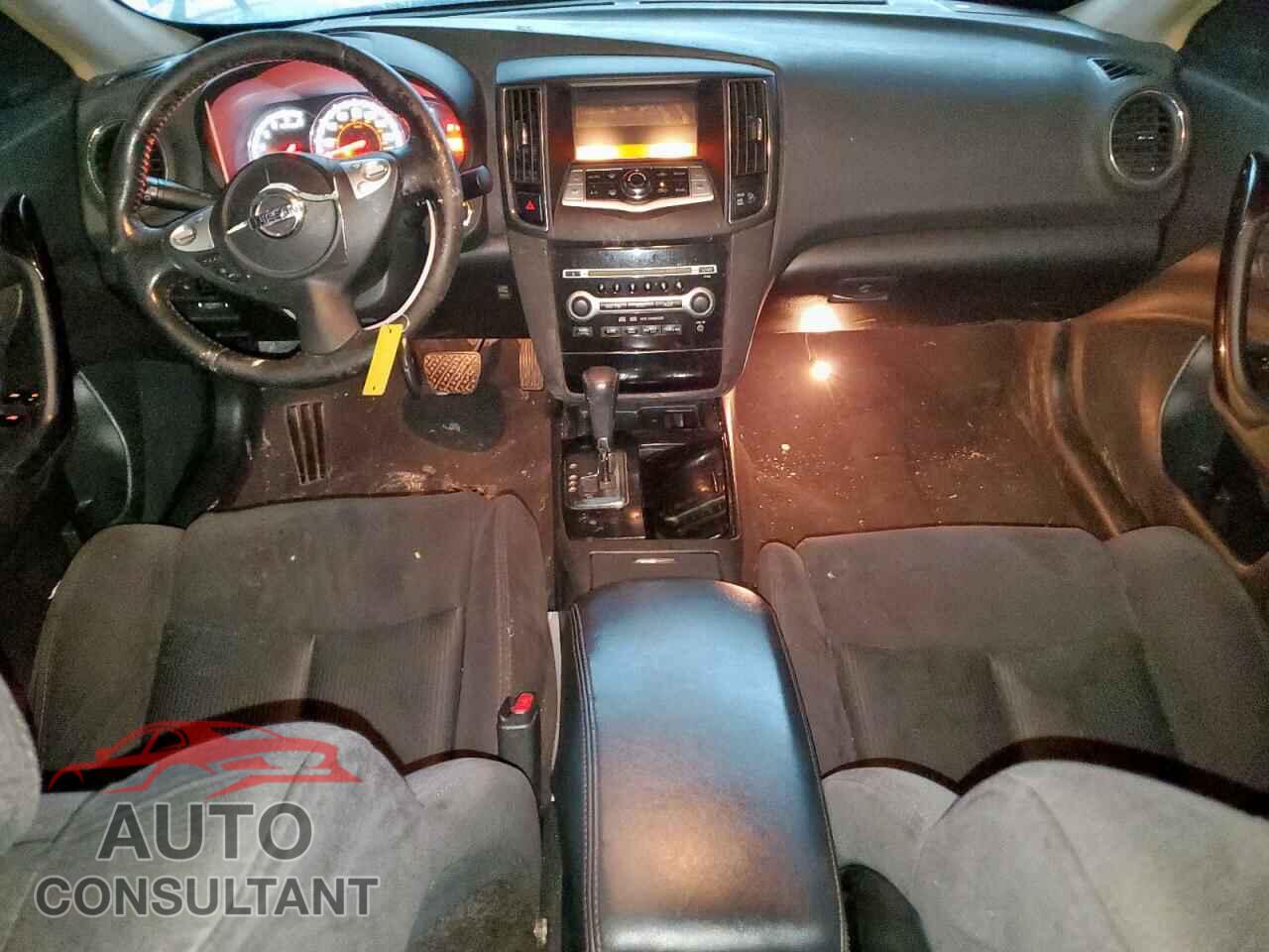 NISSAN MAXIMA 2010 - 1N4AA5AP8AC841306