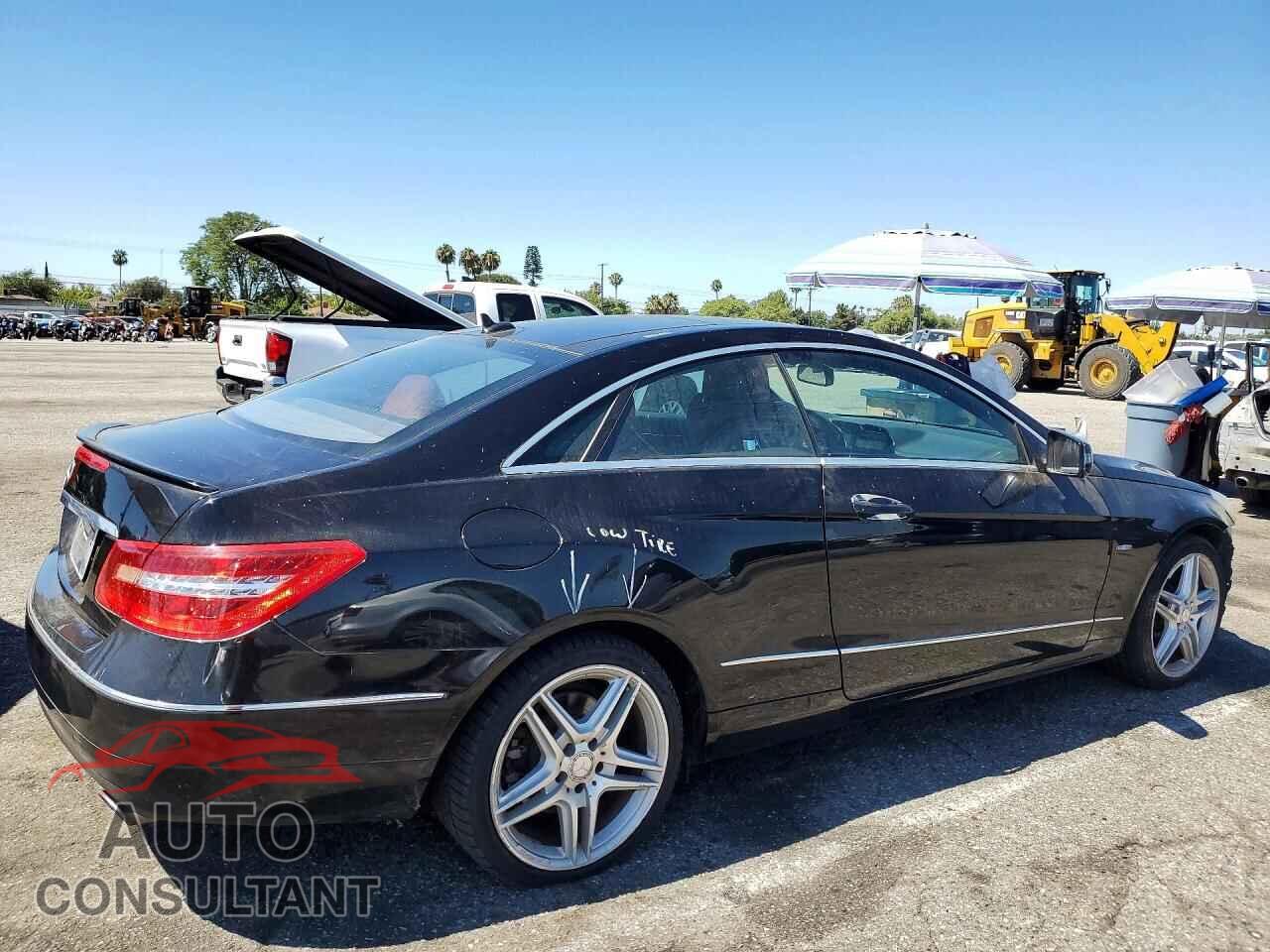 MERCEDES-BENZ E-CLASS 2012 - WDDKJ5KB4CF136446