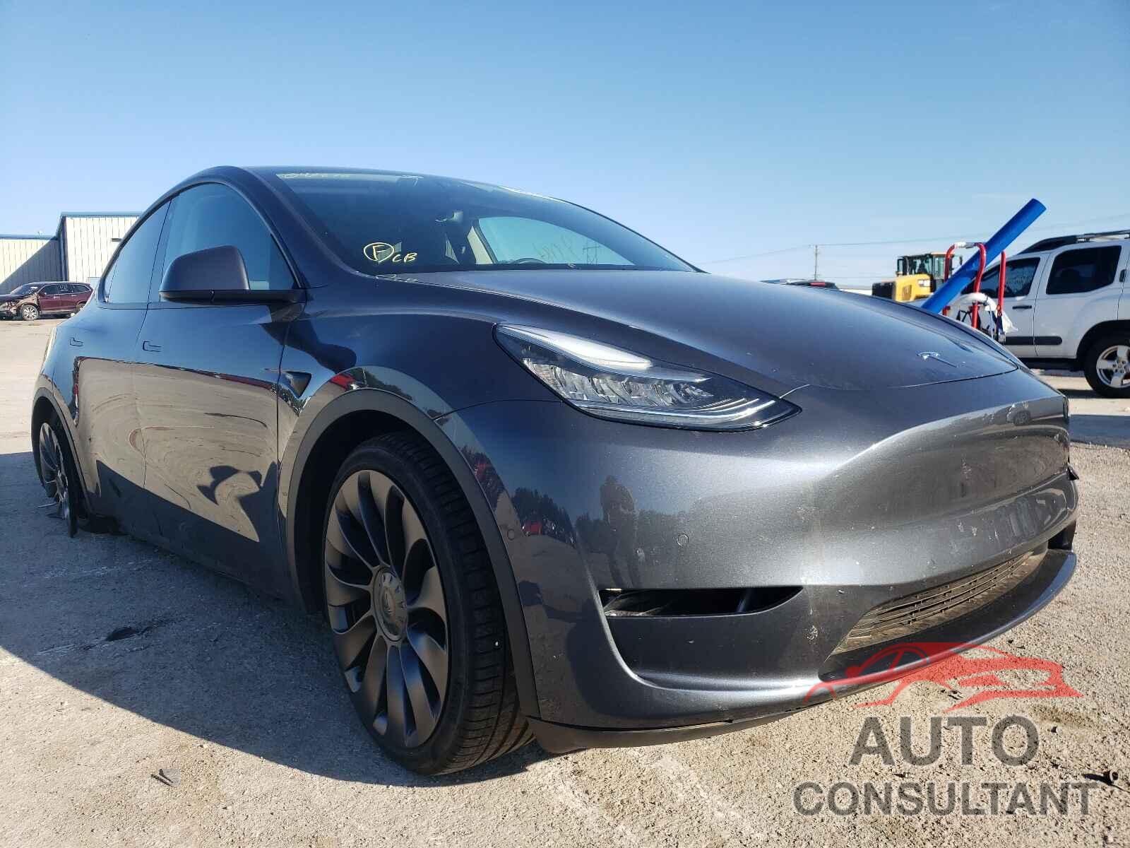 TESLA MODEL Y 2020 - 5YJYGDEFXLF049876