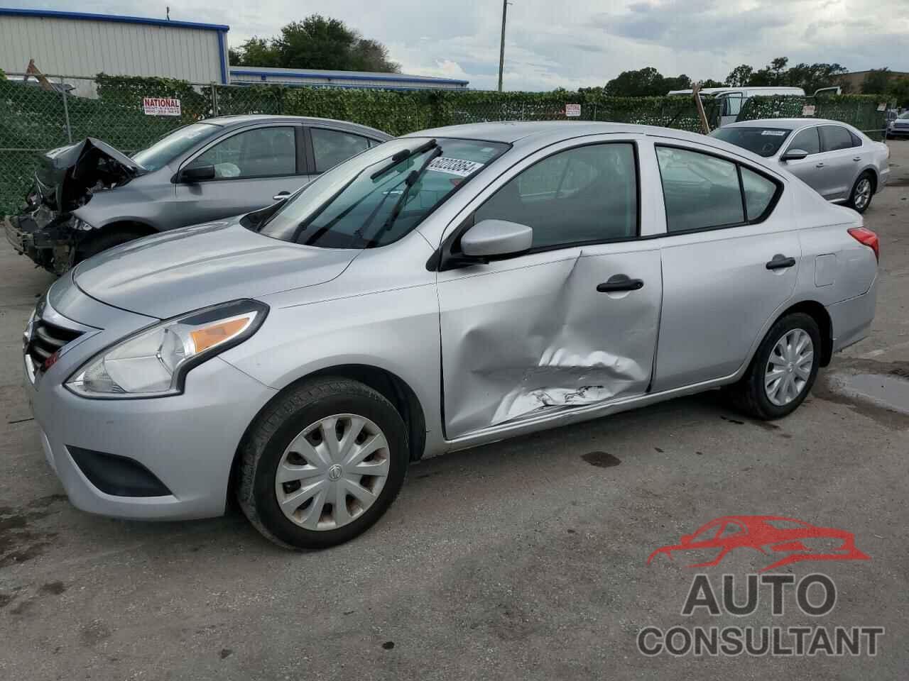 NISSAN VERSA 2017 - 3N1CN7AP0HL893954