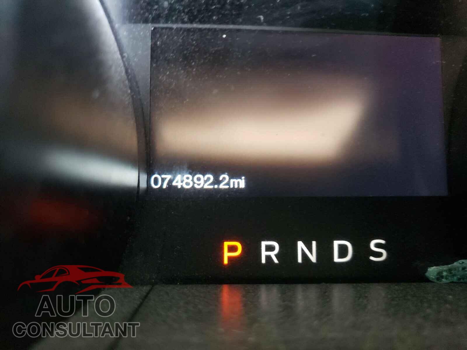 FORD MUSTANG 2016 - 1FATP8UH5G5295705