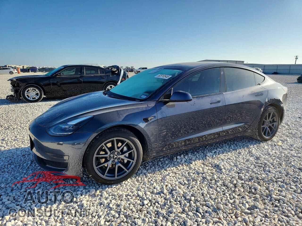 TESLA MODEL 3 2022 - 5YJ3E1EA3NF167967