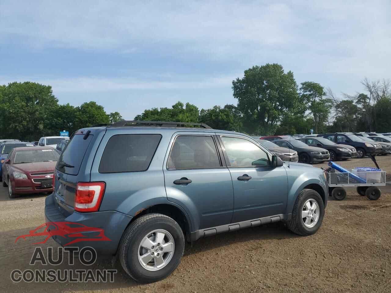 FORD ESCAPE 2011 - 1FMCU0D76BKB59424