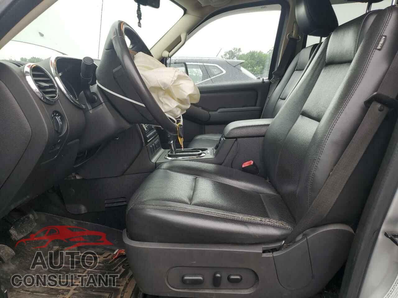 FORD EXPLORER 2010 - 1FMEU7FE8AUA82863