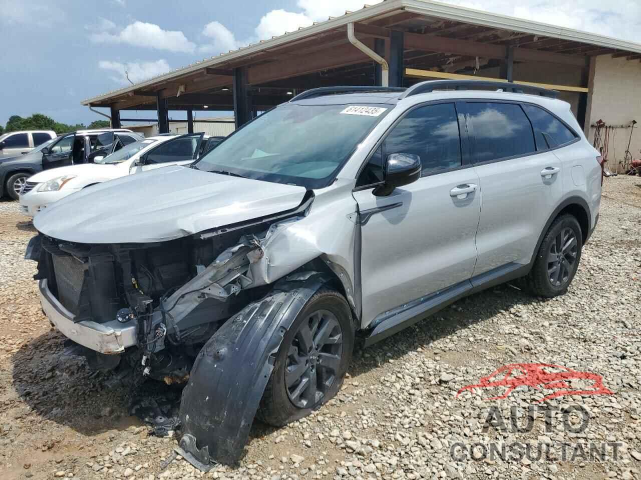 KIA SORENTO 2023 - 5XYRLDLC8PG165648