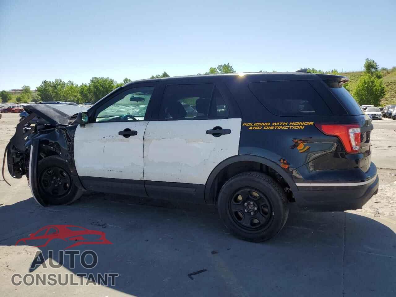 FORD EXPLORER 2018 - 1FM5K8AR8JGB81073