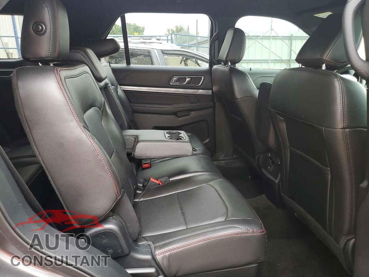 FORD EXPLORER 2018 - 1FM5K8GT9JGB28787