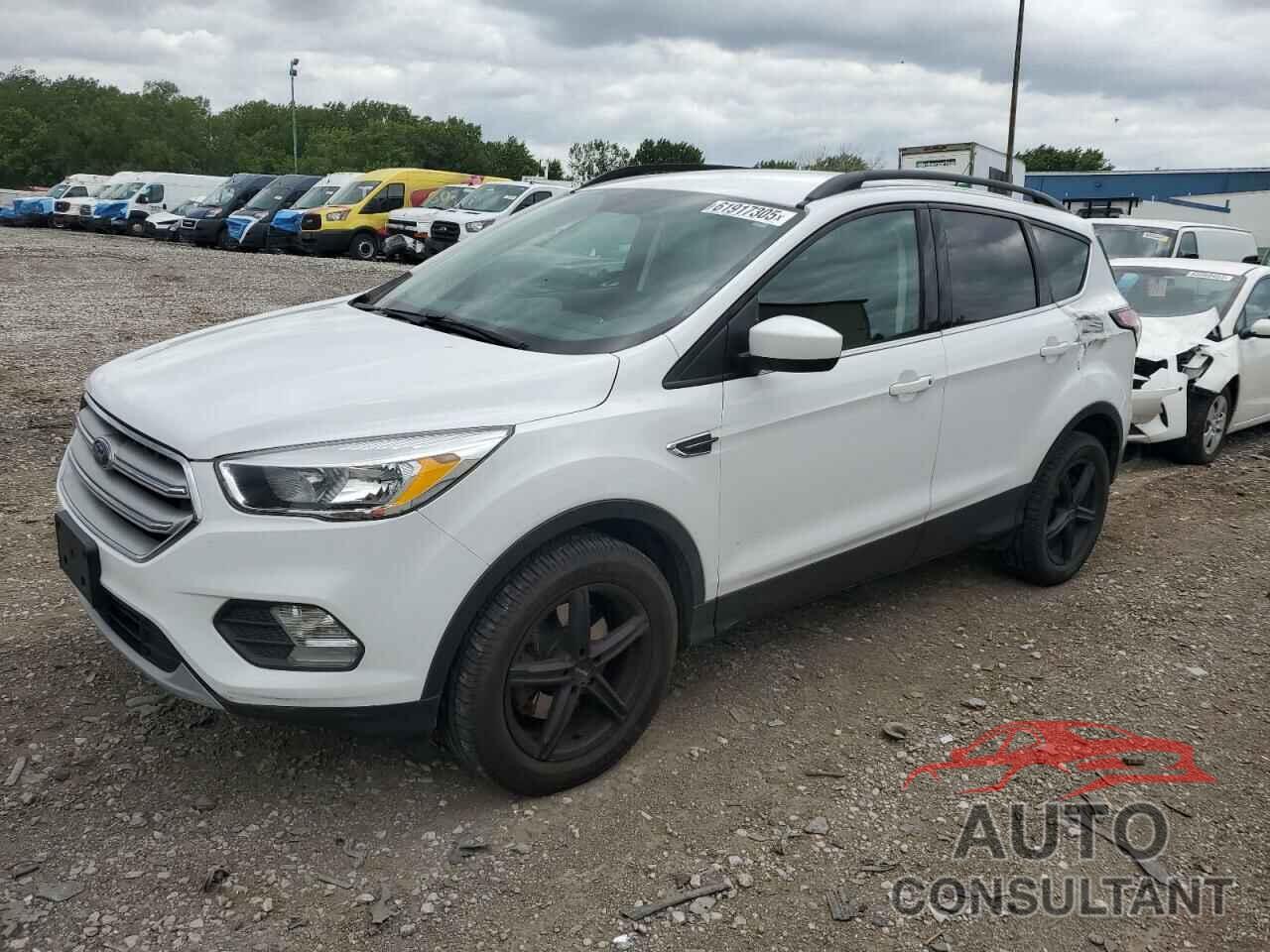 FORD ESCAPE 2018 - 1FMCU9GD7JUC11409