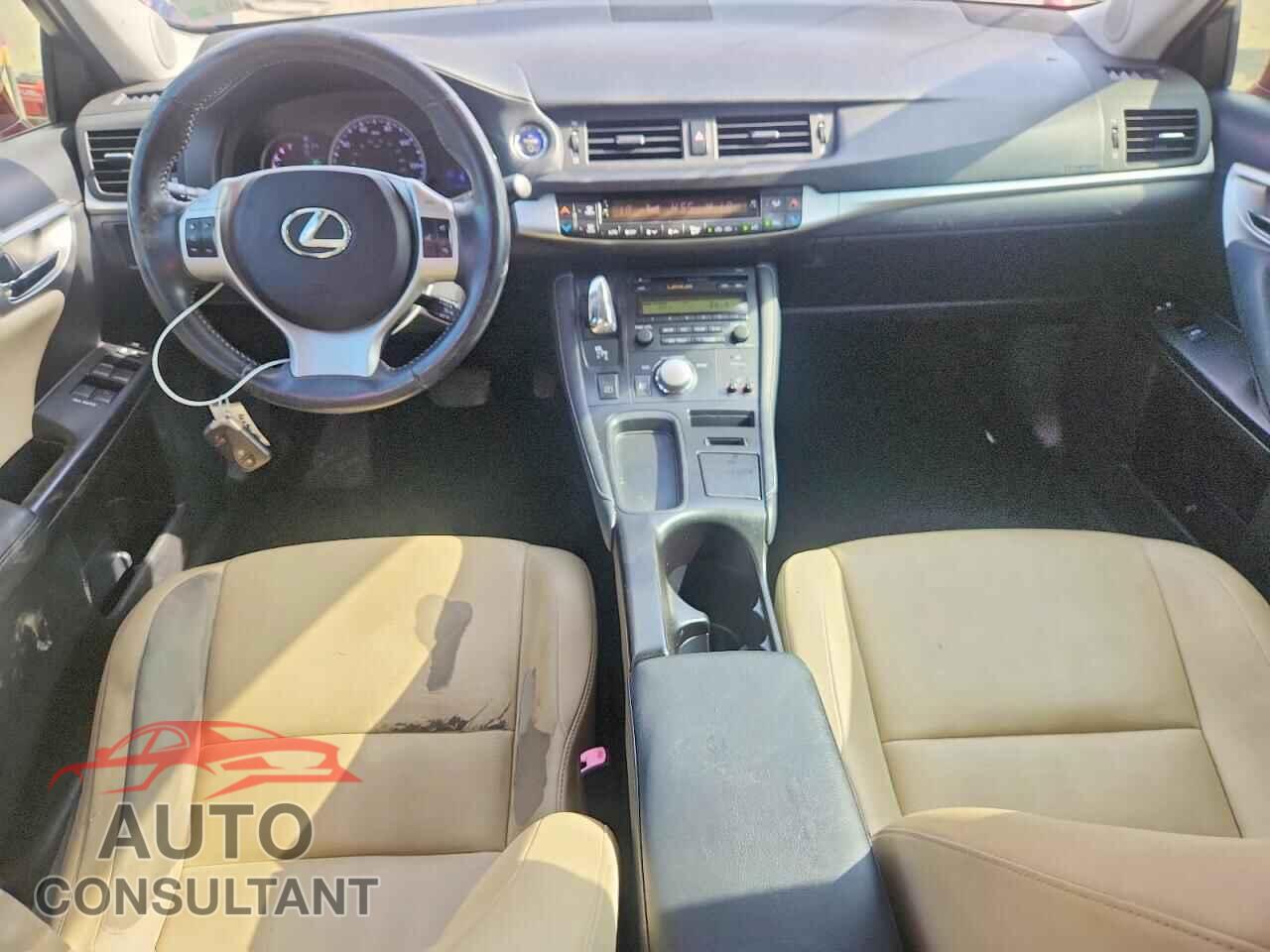 LEXUS CT 200 2011 - JTHKD5BH2B2036551