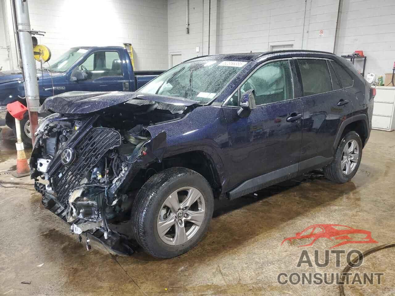TOYOTA RAV4 2022 - 2T3P1RFV9NW259818