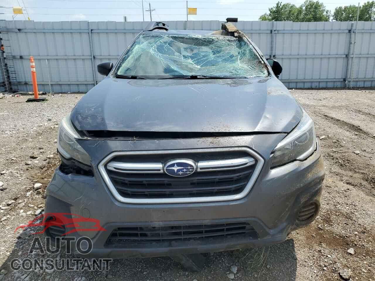 SUBARU OUTBACK 2018 - 4S4BSAACXJ3389808