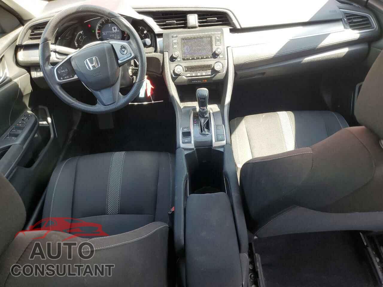HONDA CIVIC 2018 - 2HGFC2F59JH587605