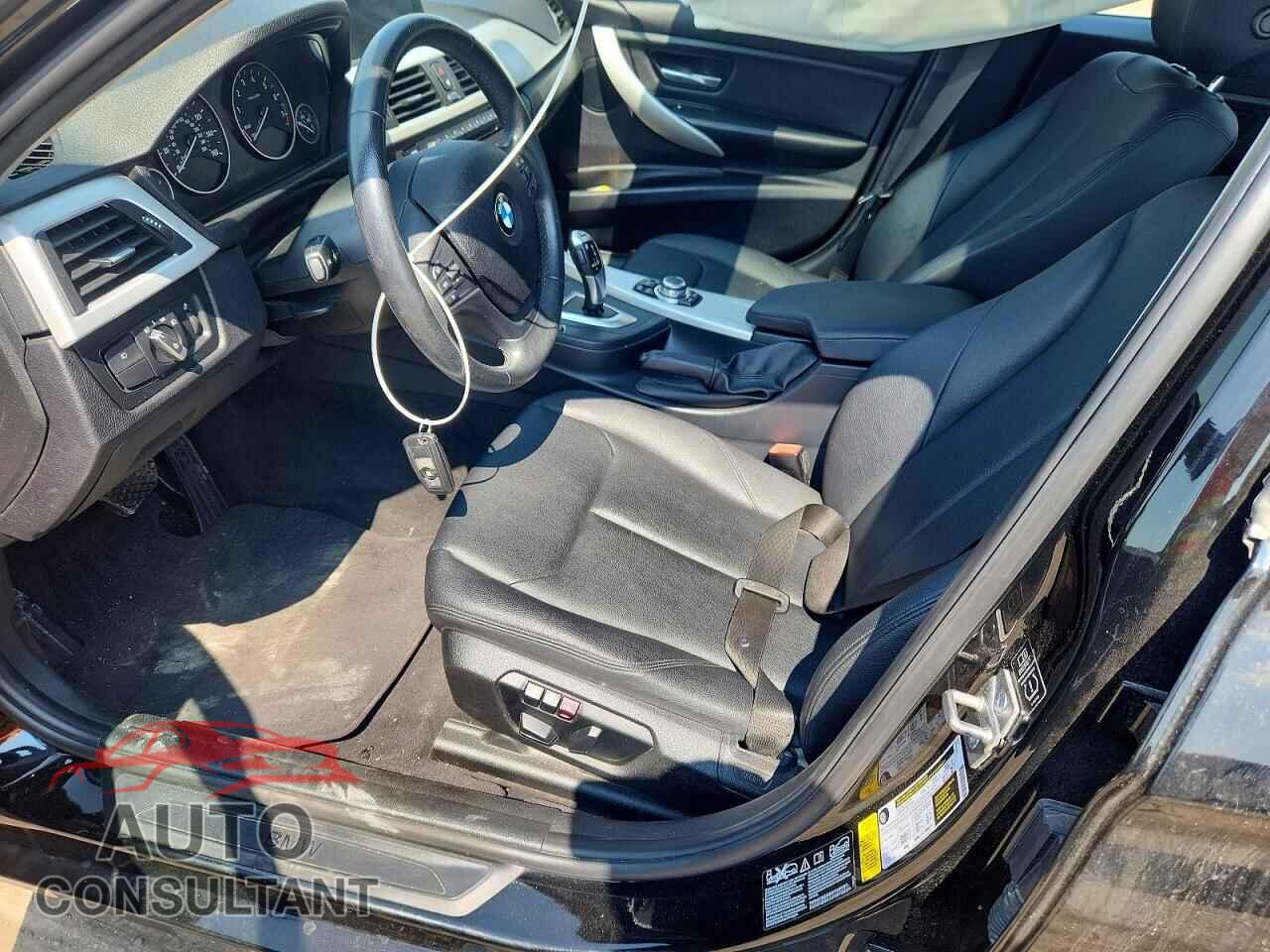 BMW 3 SERIES 2013 - WBA3B3C57DF540414