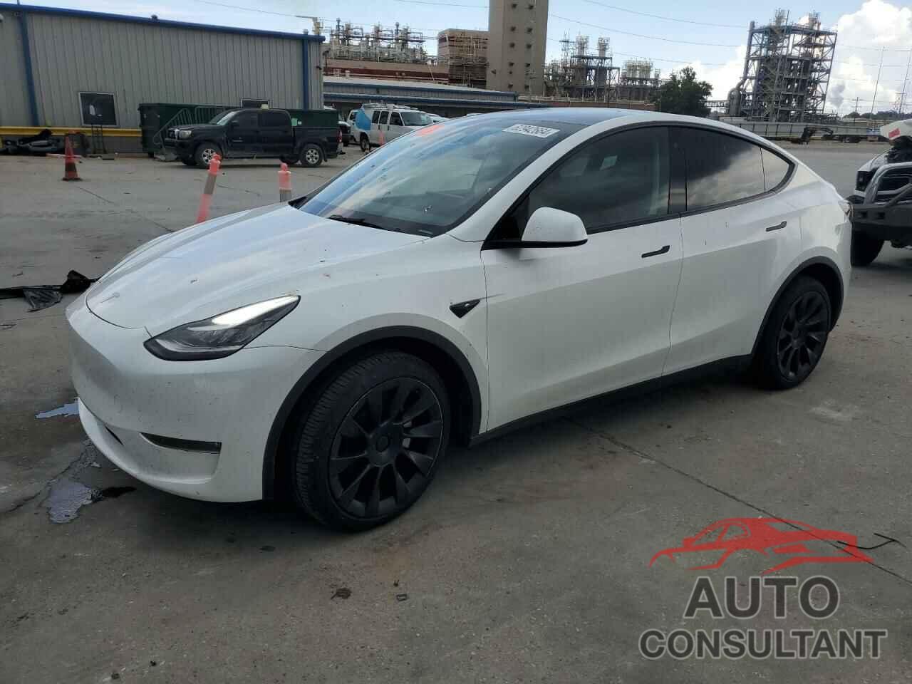 TESLA MODEL Y 2022 - 7SAYGDEE5NA016147