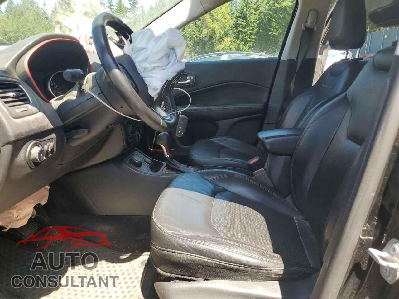 JEEP COMPASS 2017 - 3C4NJDDBXHT668053