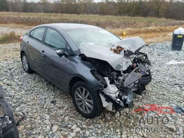 KIA FORTE 2016 - KNAFX4A6XG5447168