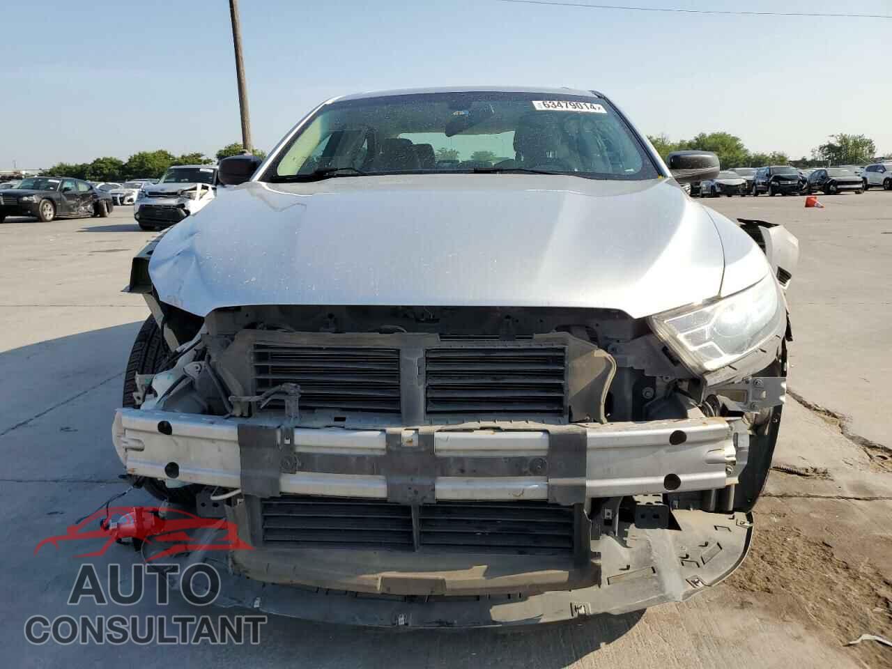 FORD TAURUS 2017 - 1FAHP2D82HG122166