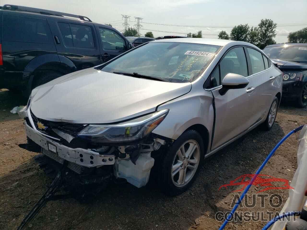 CHEVROLET CRUZE 2018 - 1G1BE5SM6J7226696