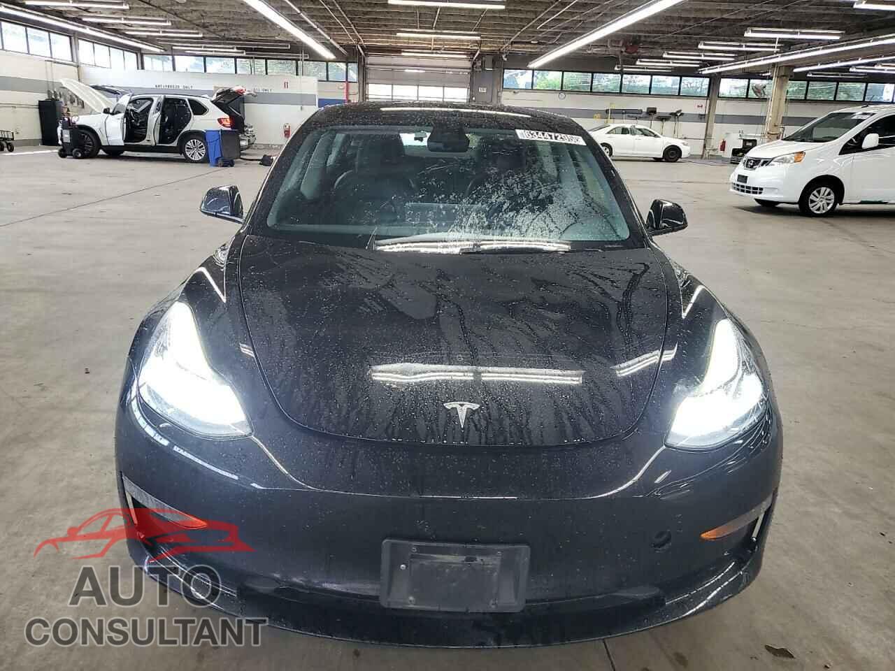 TESLA MODEL 3 2022 - 5YJ3E1EA9NF372001