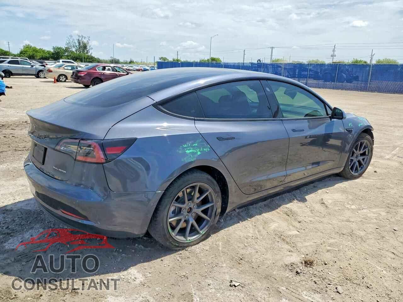 TESLA MODEL 3 2022 - 5YJ3E1EB9NF345020