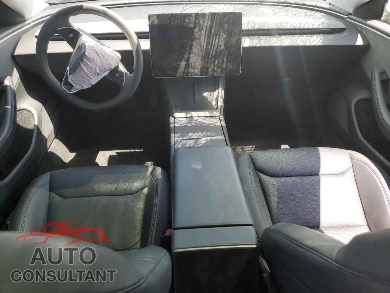 TESLA MODEL 3 2024 - 5YJ3E1EA7RF724465