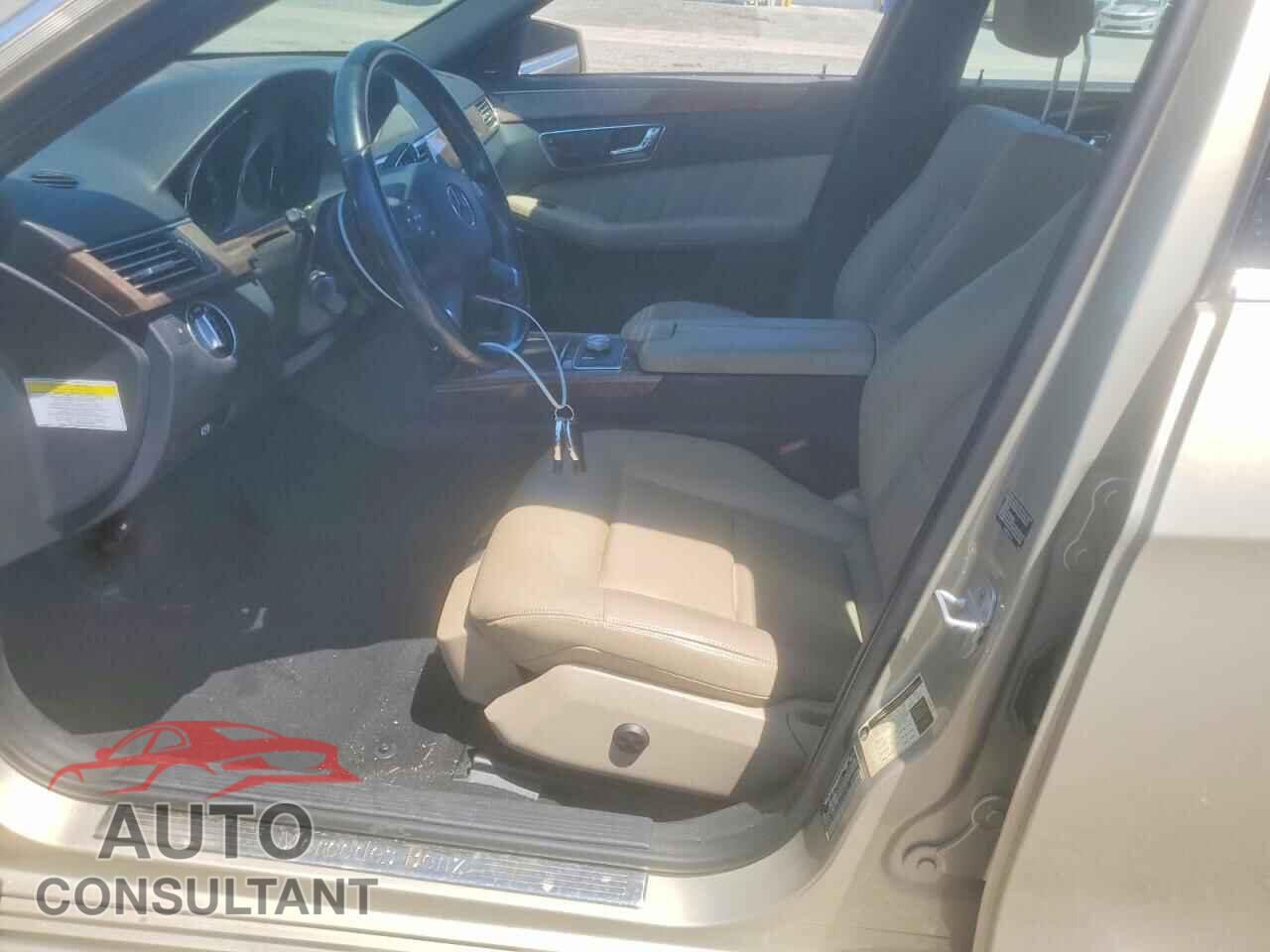 MERCEDES-BENZ E-CLASS 2011 - WDDHF2EB0BA509760