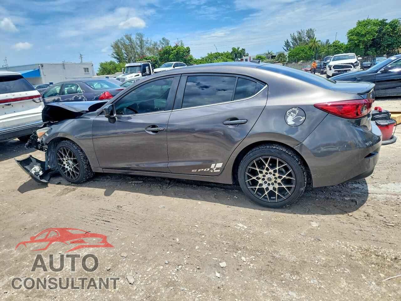 MAZDA 3 2017 - 3MZBN1V74HM123182