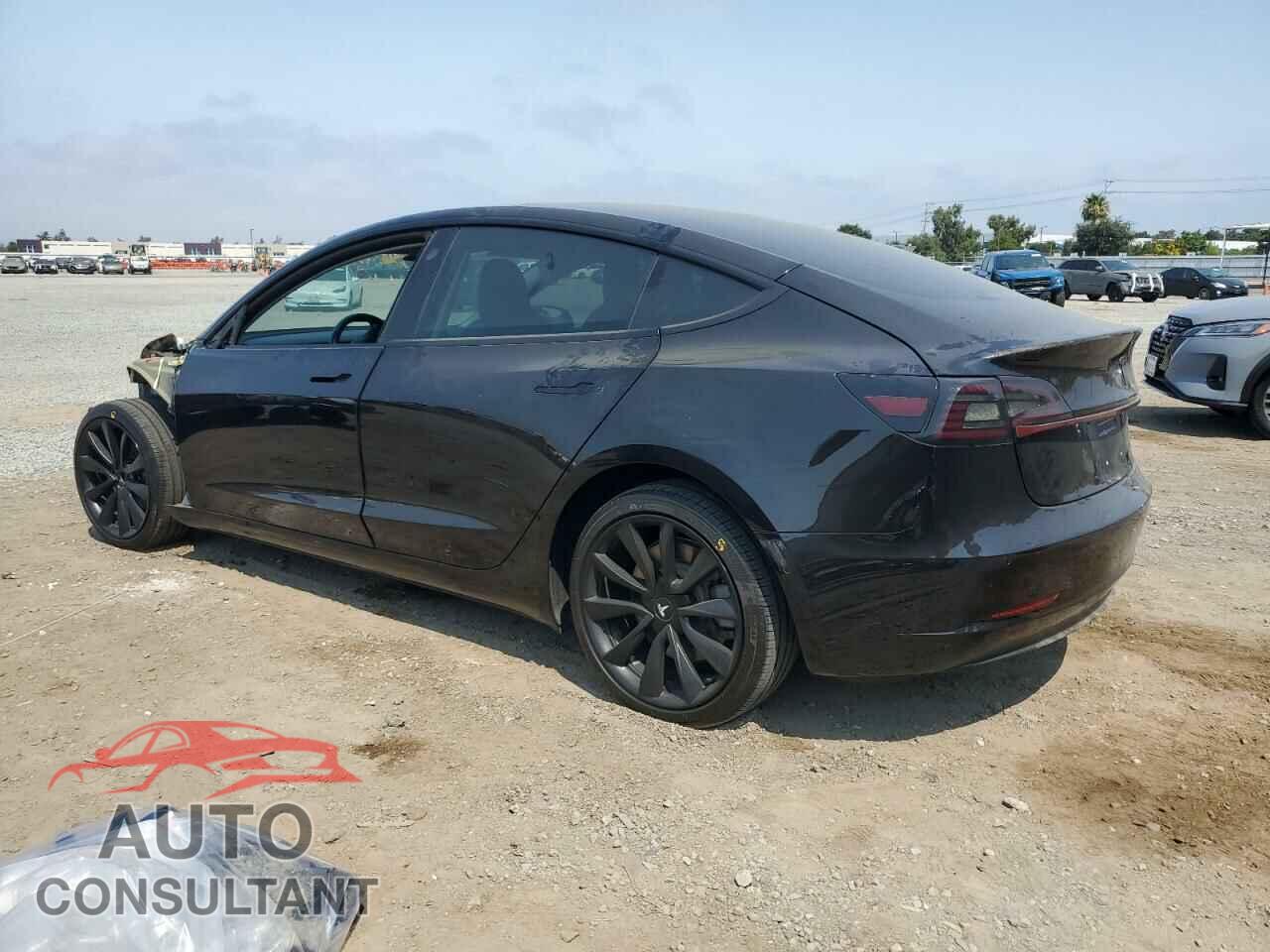TESLA MODEL 3 2018 - 5YJ3E1EB2JF076918