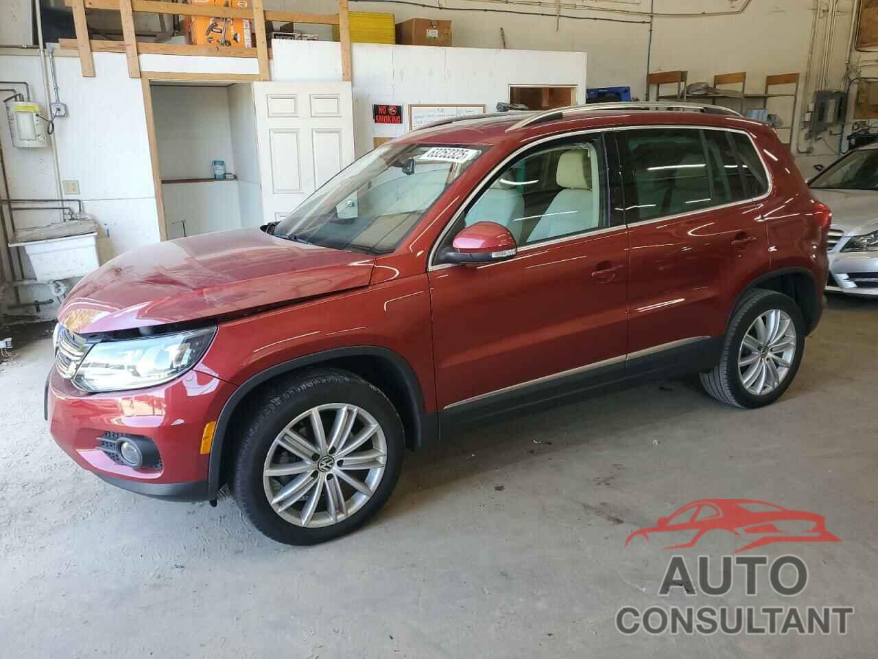 VOLKSWAGEN TIGUAN 2016 - WVGAV7AX2GW048564