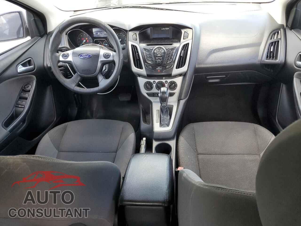 FORD FOCUS 2012 - 1FAHP3F22CL444577