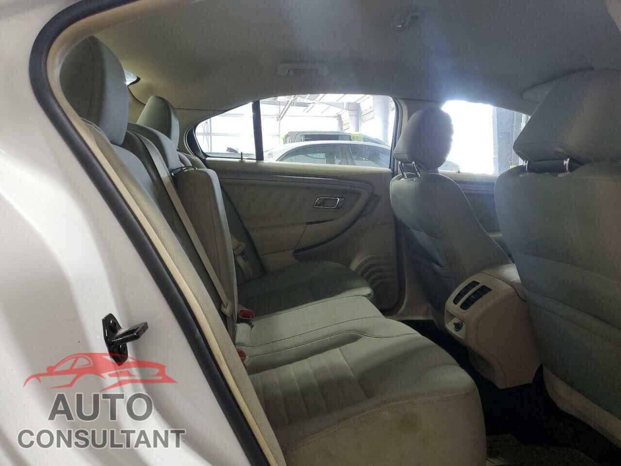FORD TAURUS 2013 - 1FAHP2D89DG181970