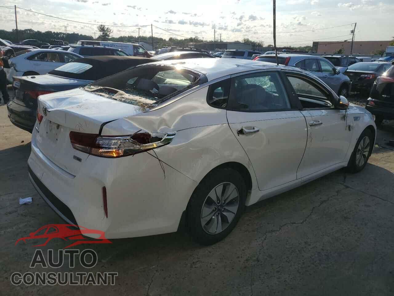 KIA OPTIMA 2017 - KNAGT4LEXH5009577