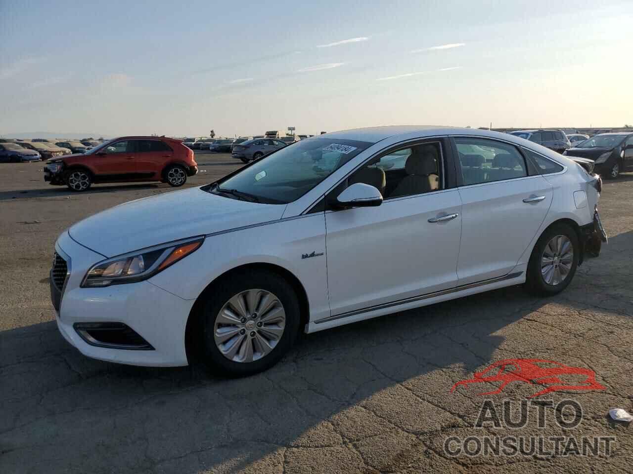 HYUNDAI SONATA 2017 - KMHE24L15HA059266