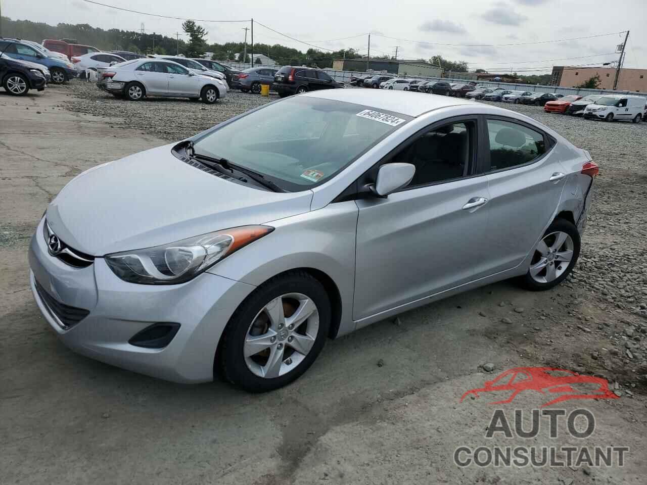 HYUNDAI ELANTRA 2013 - 5NPDH4AE9DH390147