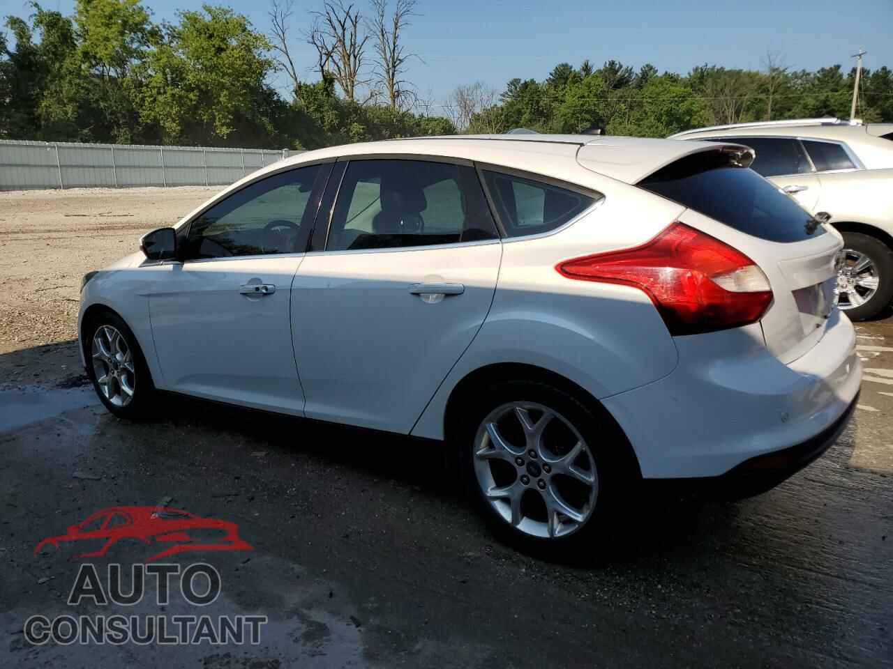 FORD FOCUS 2012 - 1FAHP3N25CL251275