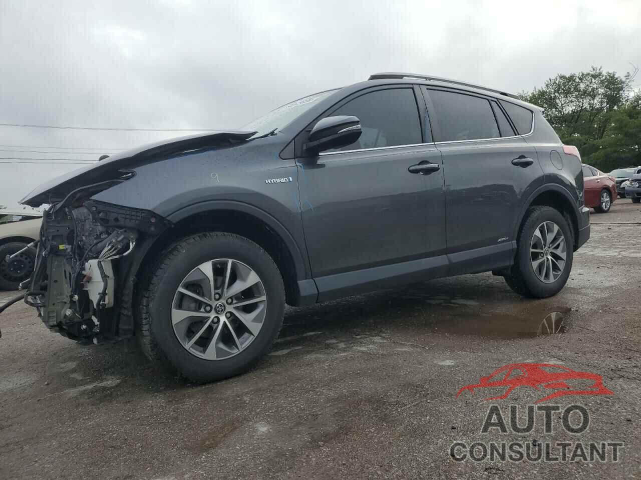 TOYOTA RAV4 2017 - JTMRJREV7HD083900