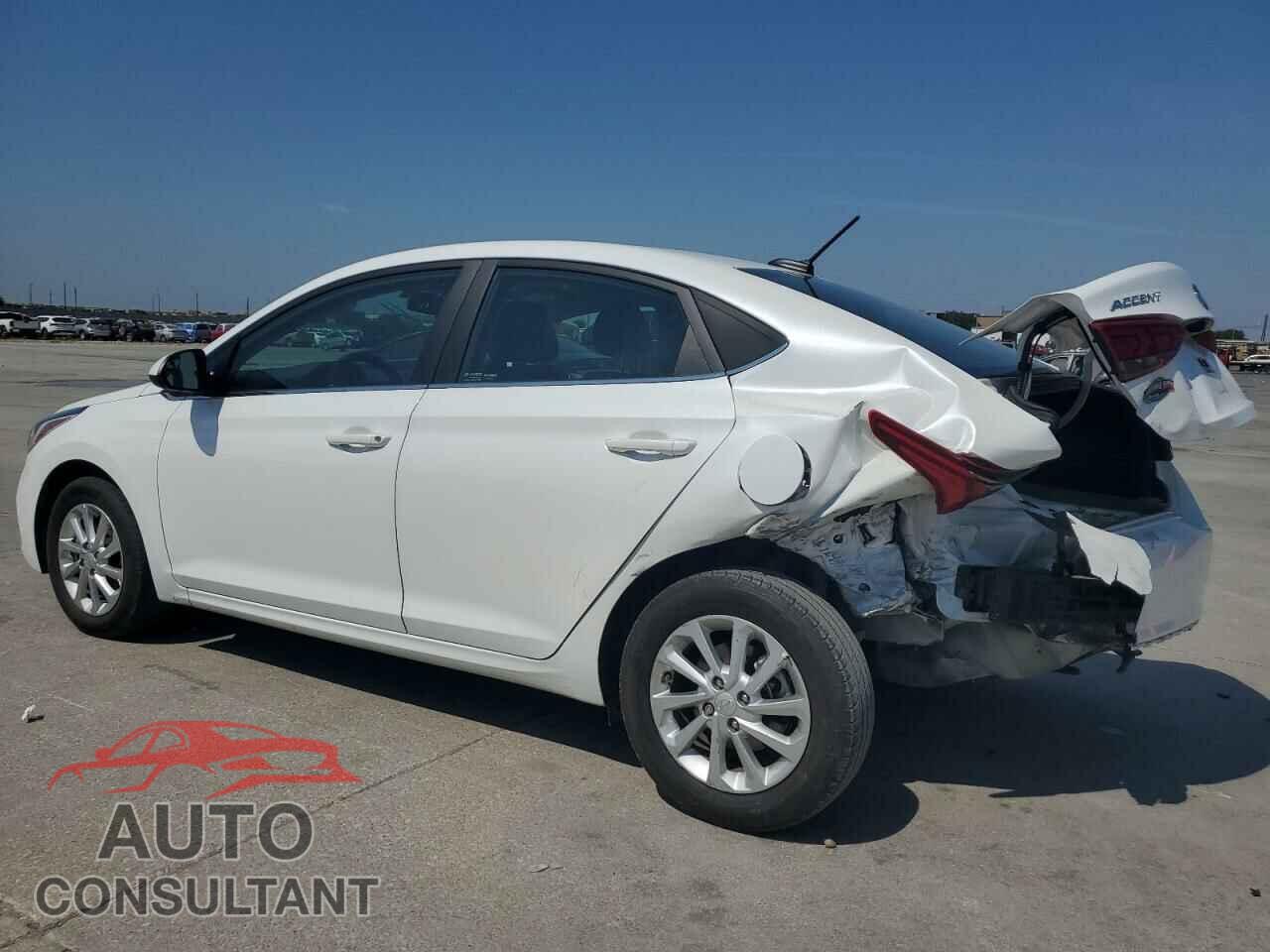 HYUNDAI ACCENT 2022 - 3KPC24A60NE156636