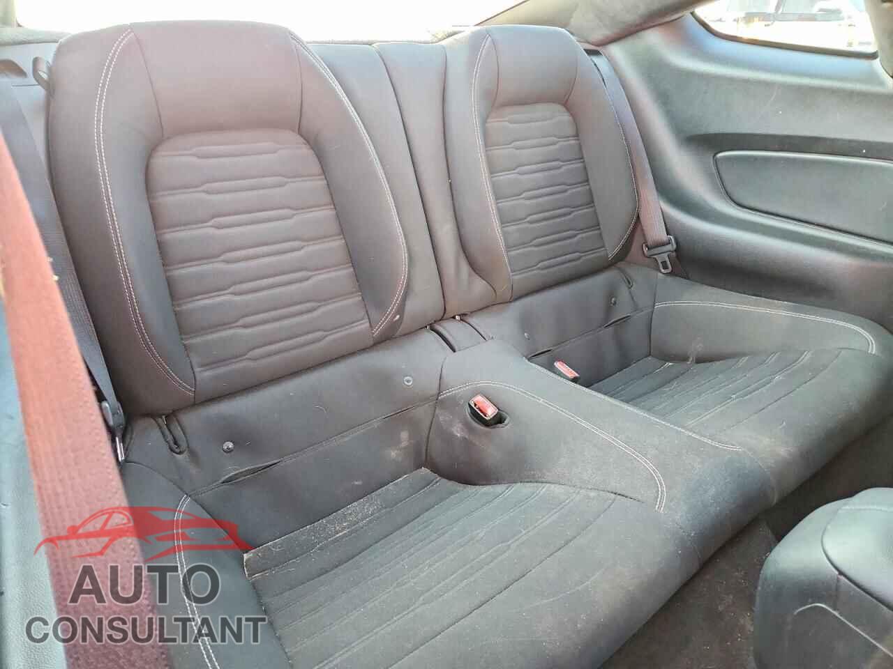 FORD MUSTANG 2015 - 1FA6P8TH9F5381757