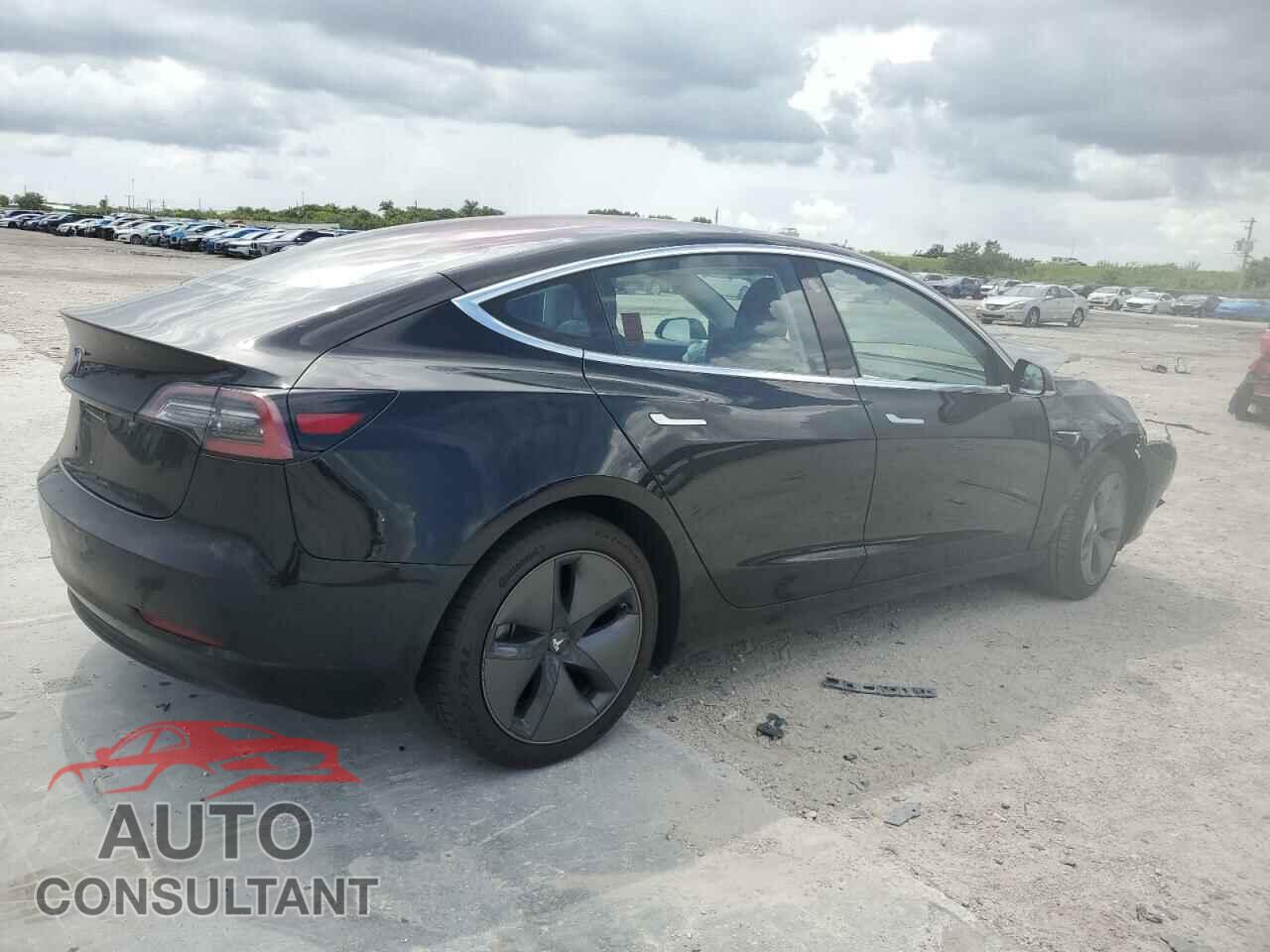 TESLA MODEL 3 2018 - 5YJ3E1EA3JF016198
