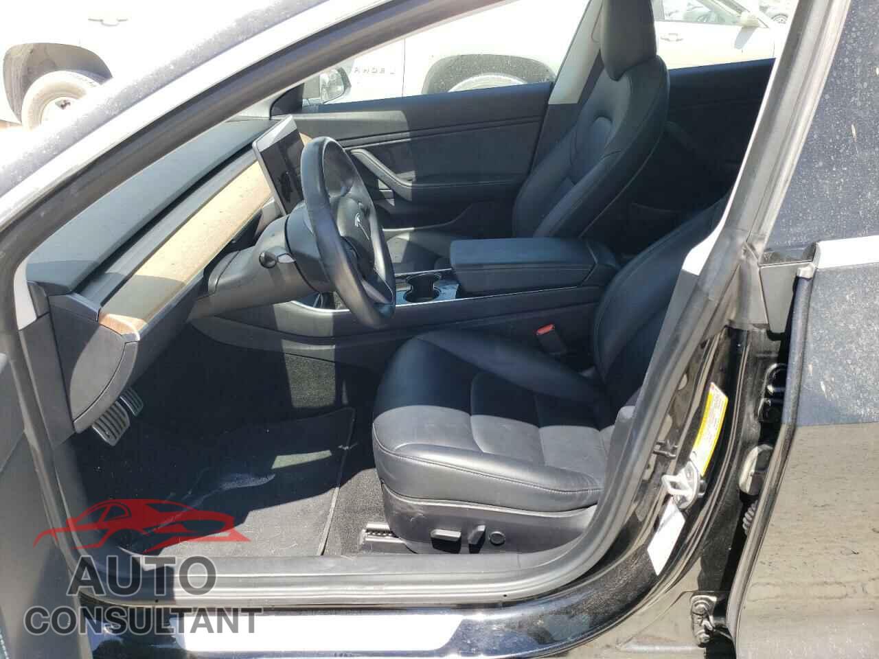 TESLA MODEL 3 2018 - 5YJ3E1EB2JF170913