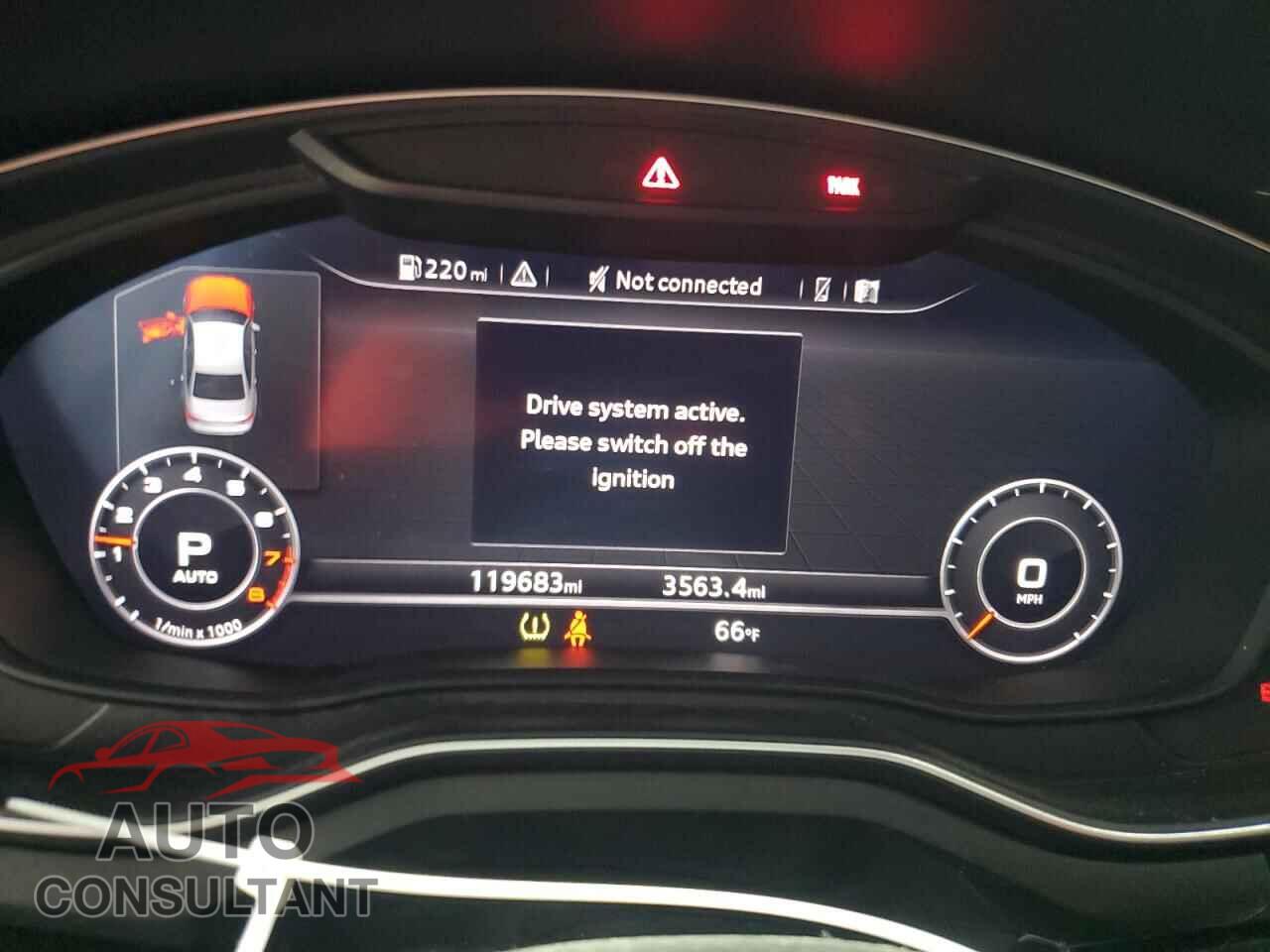 AUDI A4 2018 - WAUENAF49JA044630
