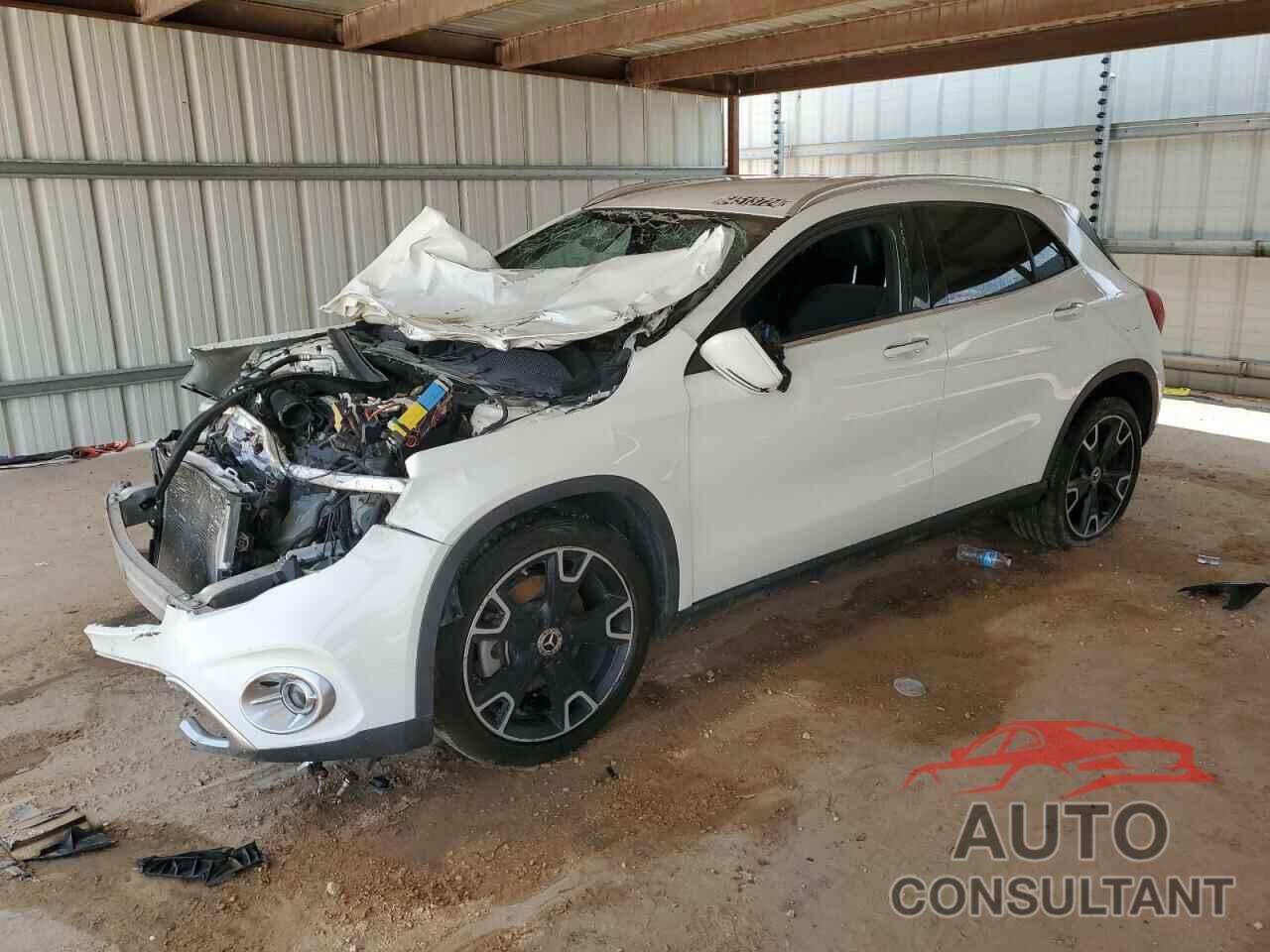 MERCEDES-BENZ GLA-CLASS 2019 - WDCTG4EB4KU014502