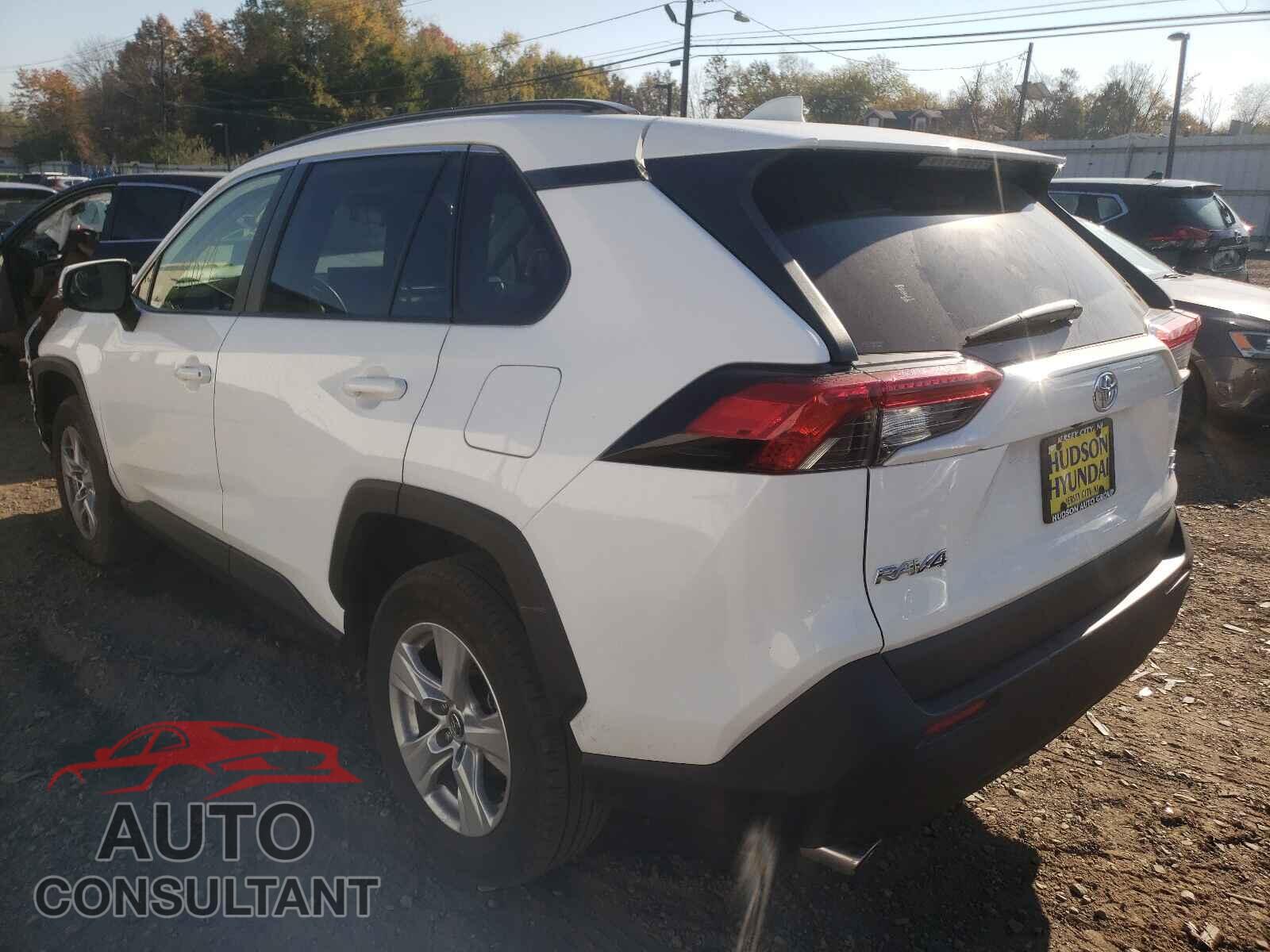 TOYOTA RAV4 2019 - JTMP1RFV0KD016164